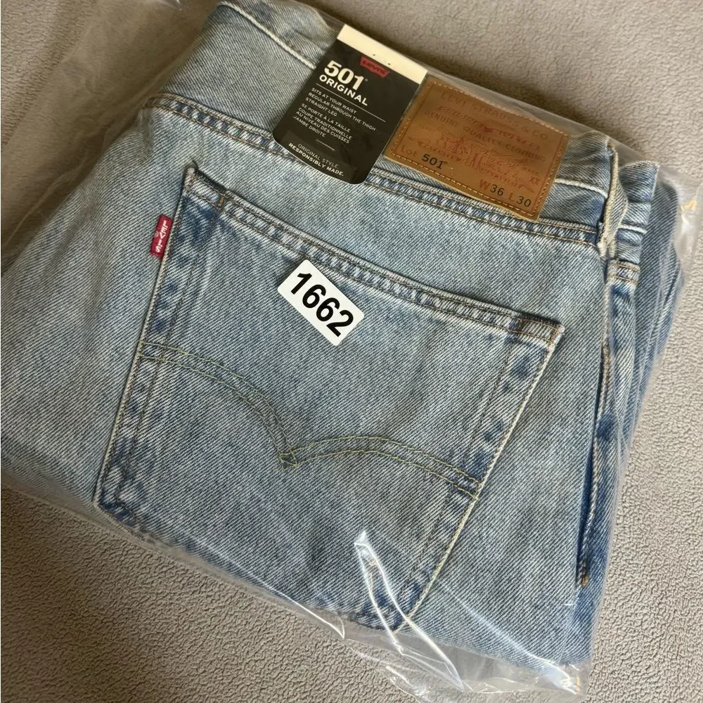 NWT LEVI’S ORIGINAL - CRAZY LEGS - Straight leg jeans - indigo pattern SZ 36